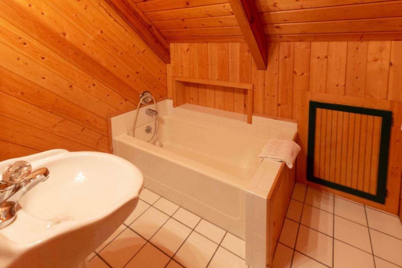 Creekside Bunkhouse Villa Whittier Exteriör bild