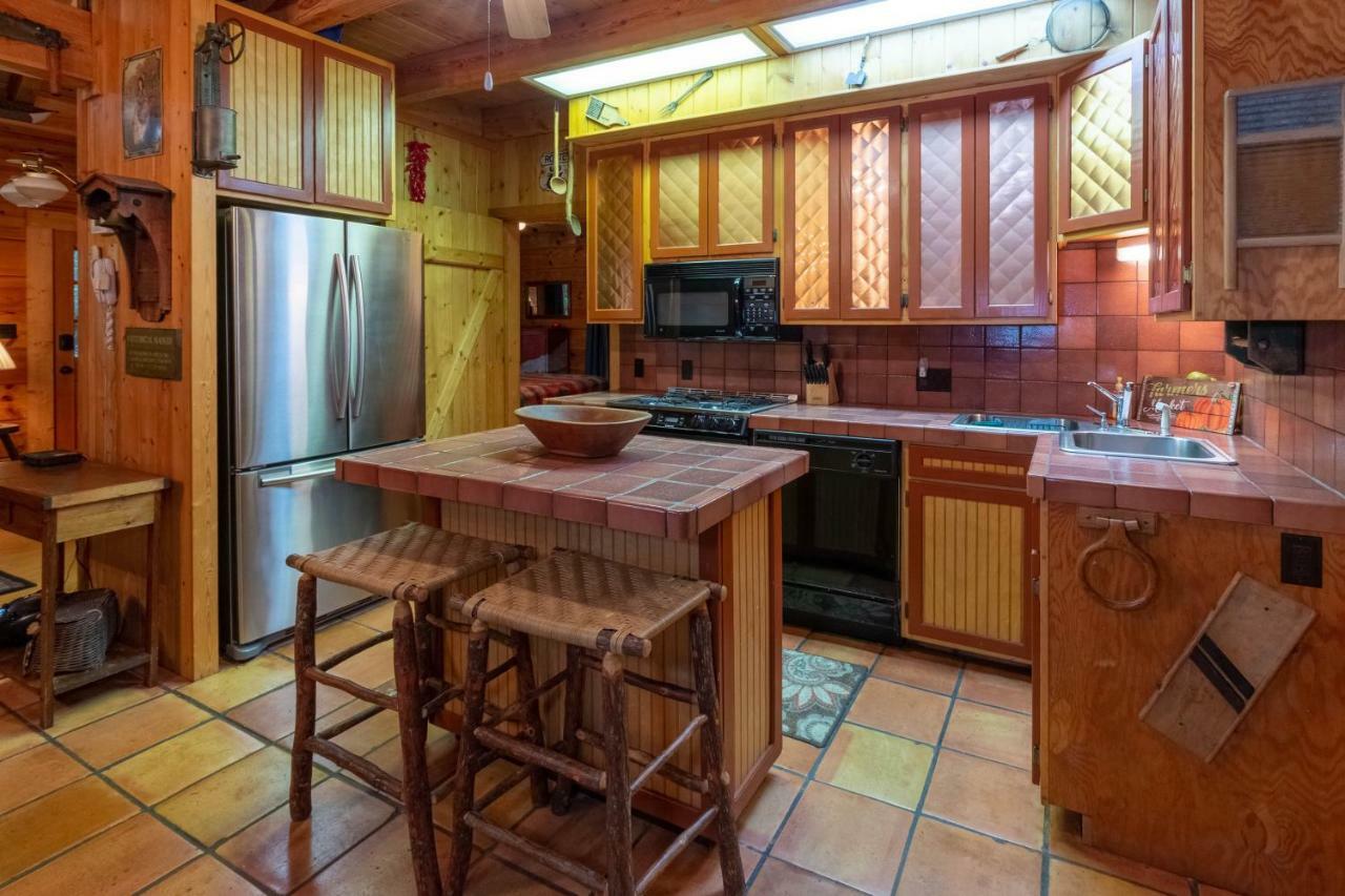 Creekside Bunkhouse Villa Whittier Exteriör bild